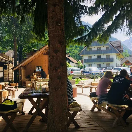 Vall's Apartment- By Slopes Διαμέρισμα