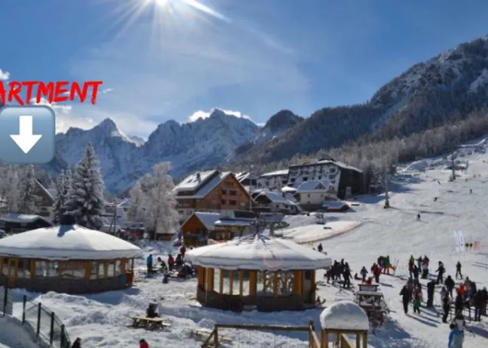 Апартаменты Vall's Apartment- By Slopes