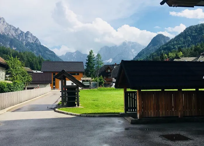 Vall's Apartment- By Slopes *