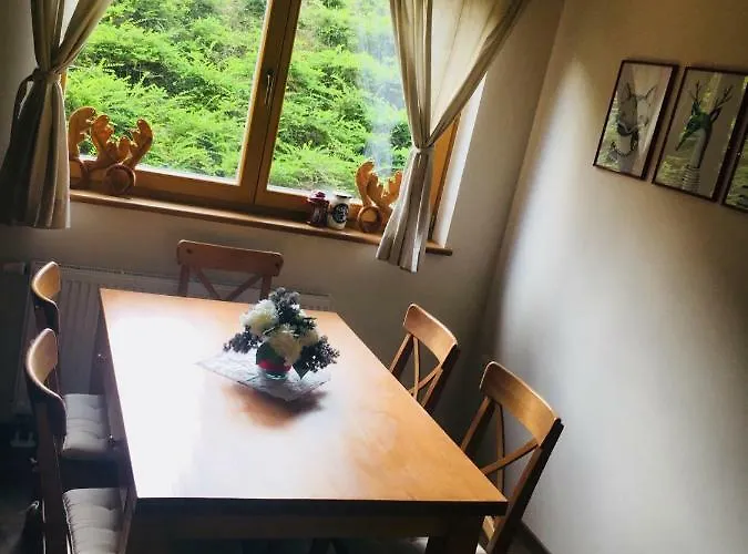 Vall's Apartment- By Slopes Апартаменты Краньска Гора